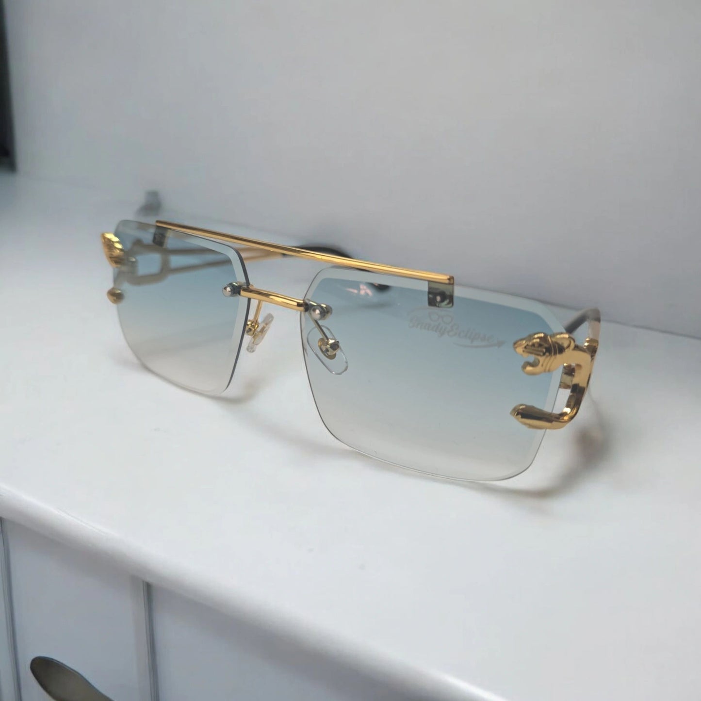 🕶️ Teal Fame