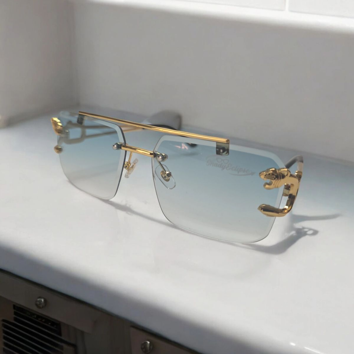 🕶️ Teal Fame